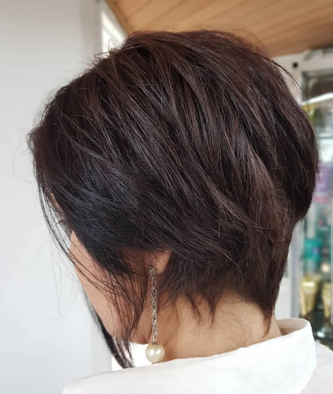 Cortes de cabelo para rosto quadrado: sugestões que harmonizam